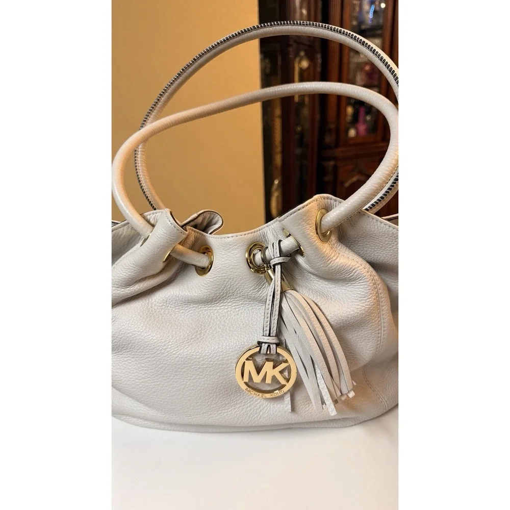 Michael Kors White/ivory Pebbled Leather Hobo Shoulder Bag Tassel MK Charm